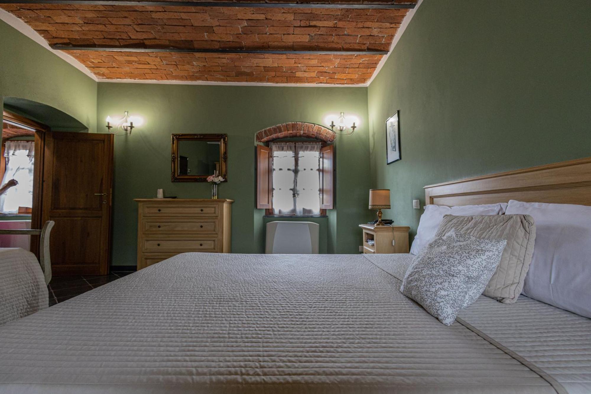 Albergo La Luna Sarzana Exterior photo