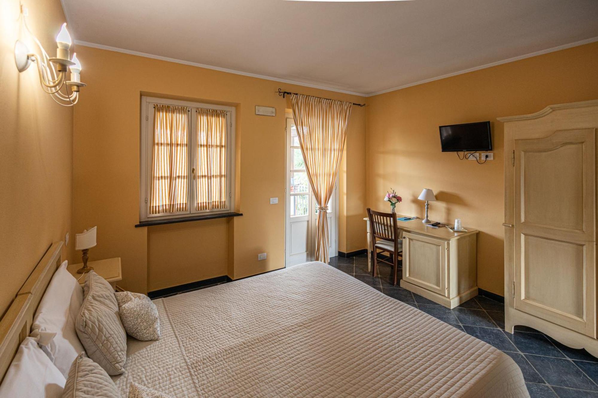 Albergo La Luna Sarzana Exterior photo