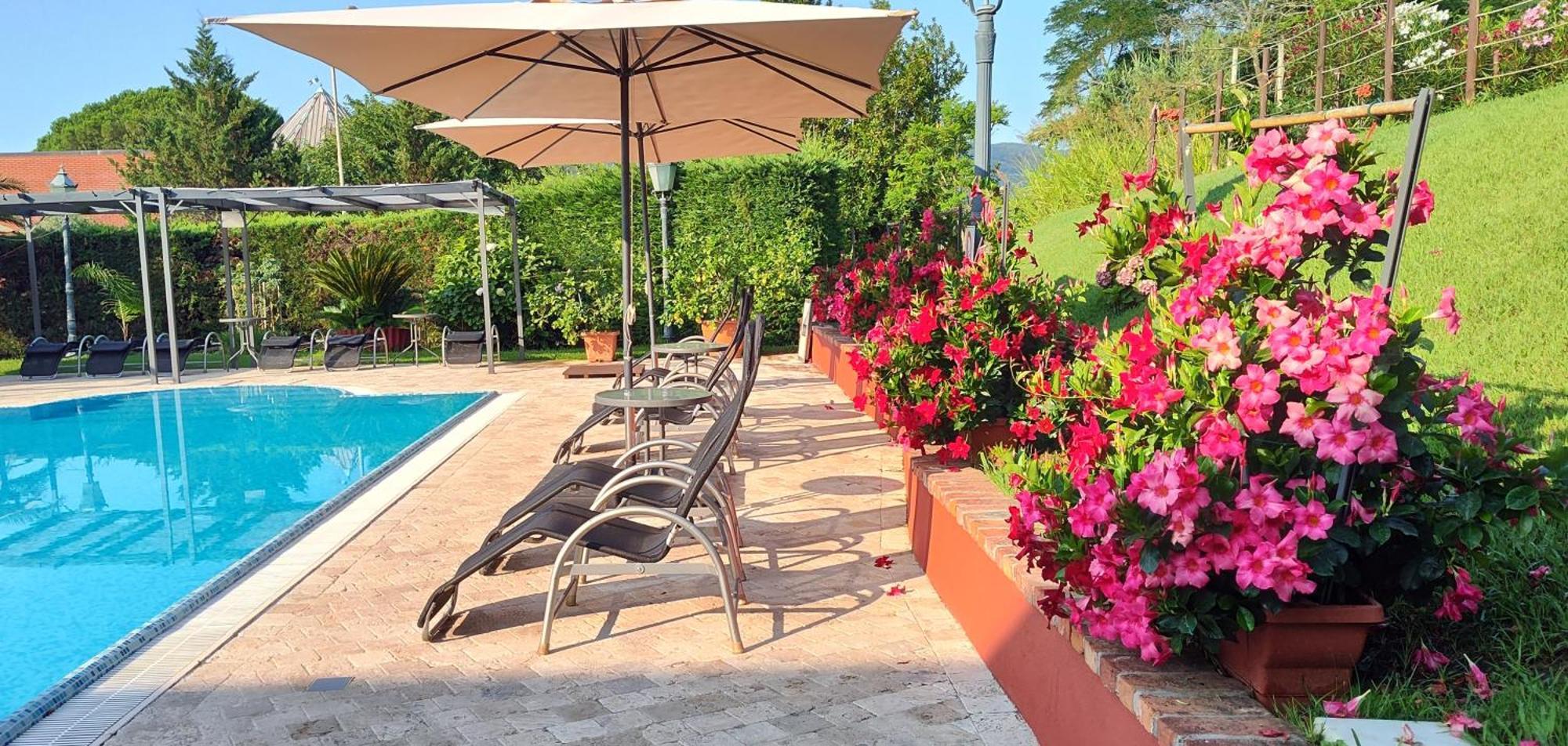 Albergo La Luna Sarzana Exterior photo